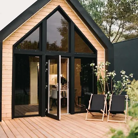 شقة Trzy W Mielnie ميلنو