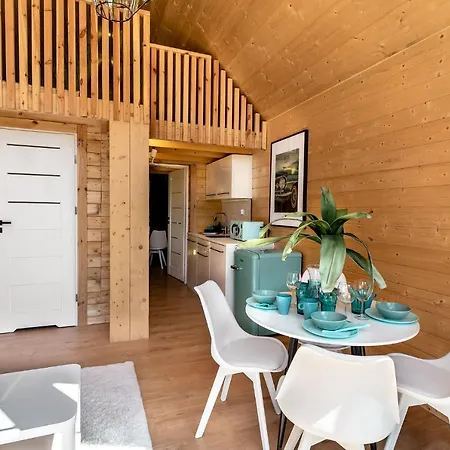 شقة Trzy W Mielnie ميلنو