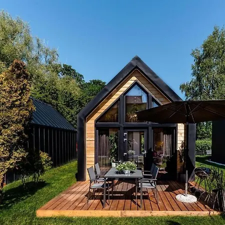 Trzy W Mielnie شقة