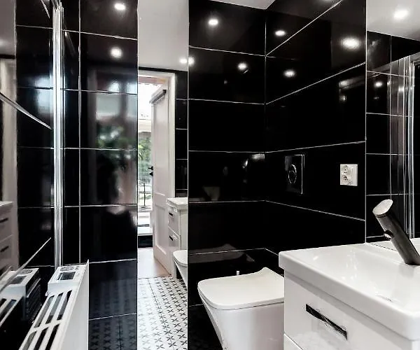 Trzy W Mielnie アパート ミエルノ