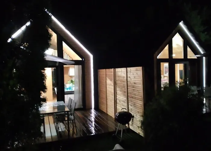 アパート Trzy W Mielnie ミエルノ