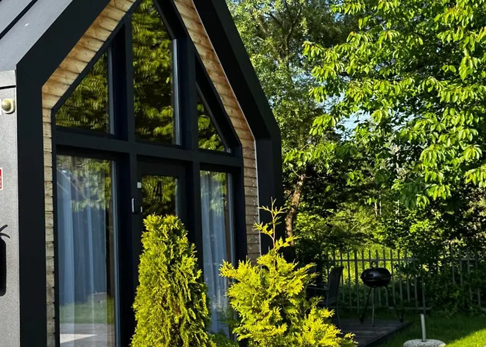 アパート Trzy W Mielnie ミエルノ